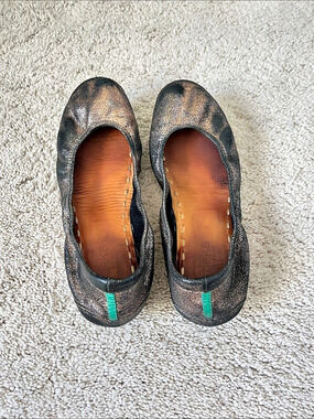 Tieks Metallic Bronze Ballet Flats in Black & Green